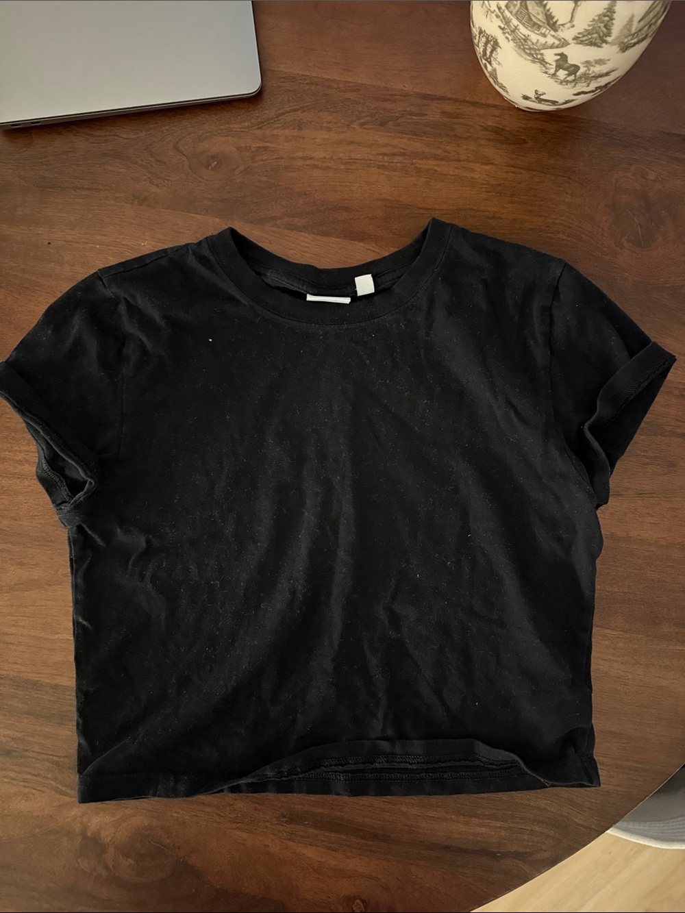 Aritzia Black Cropped Crewneck Tee
